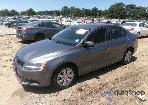 2014 Volkswagen Jetta 1.8T Se from USA, damaged, VIN 3VWD17AJ1EM412833
